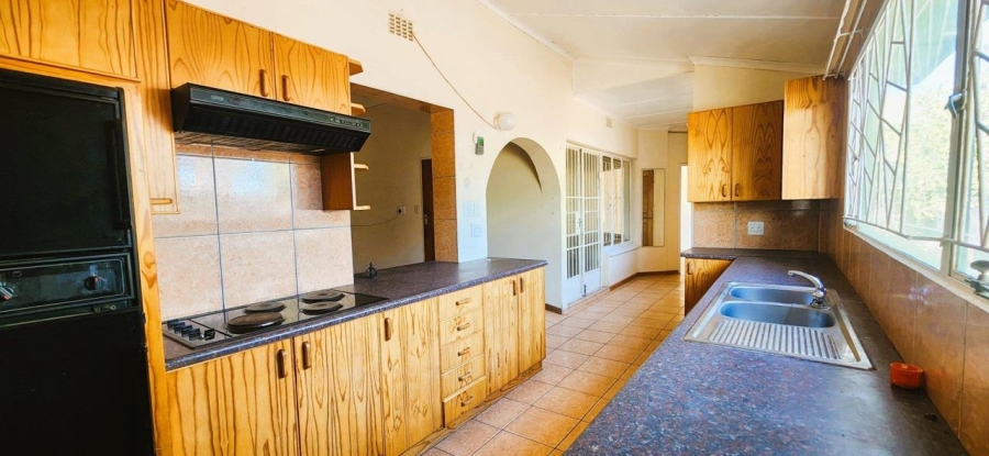 4 Bedroom Property for Sale in Upington Rural Northern Cape